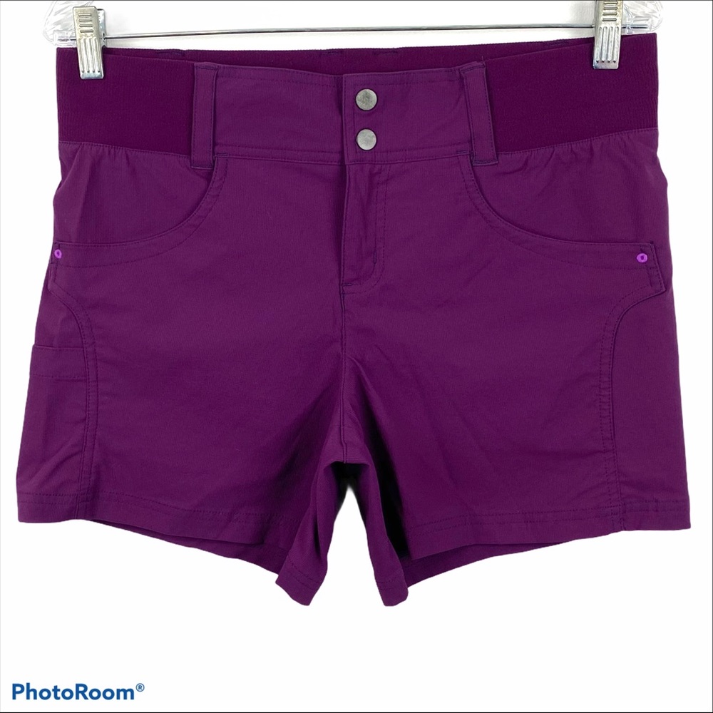 Title nine clamber shorts In Eggplant size 10